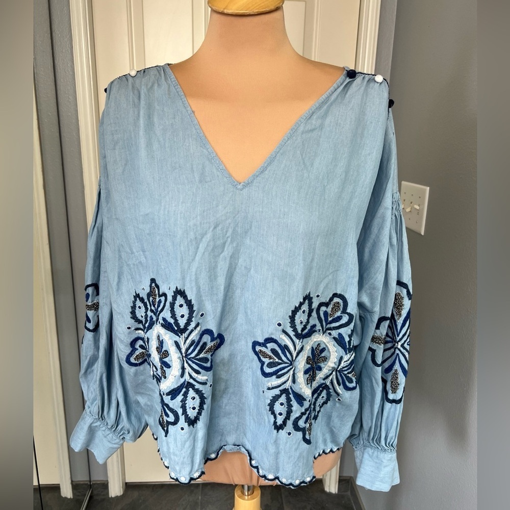 Zara Trafuluc Denimwear Women's Chambray Top Small Embroidered Pom Pom Oversize
